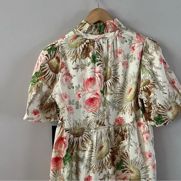 Tuckernuck Crawford mini dress ladies size medium sun faded floral beige - Picture 6 of 11
